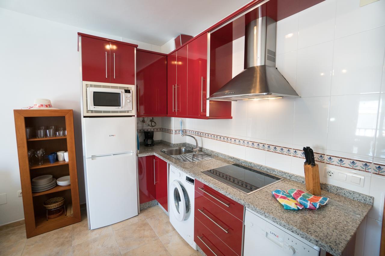 Apartamentos Manuel Martin ネルハ エクステリア 写真