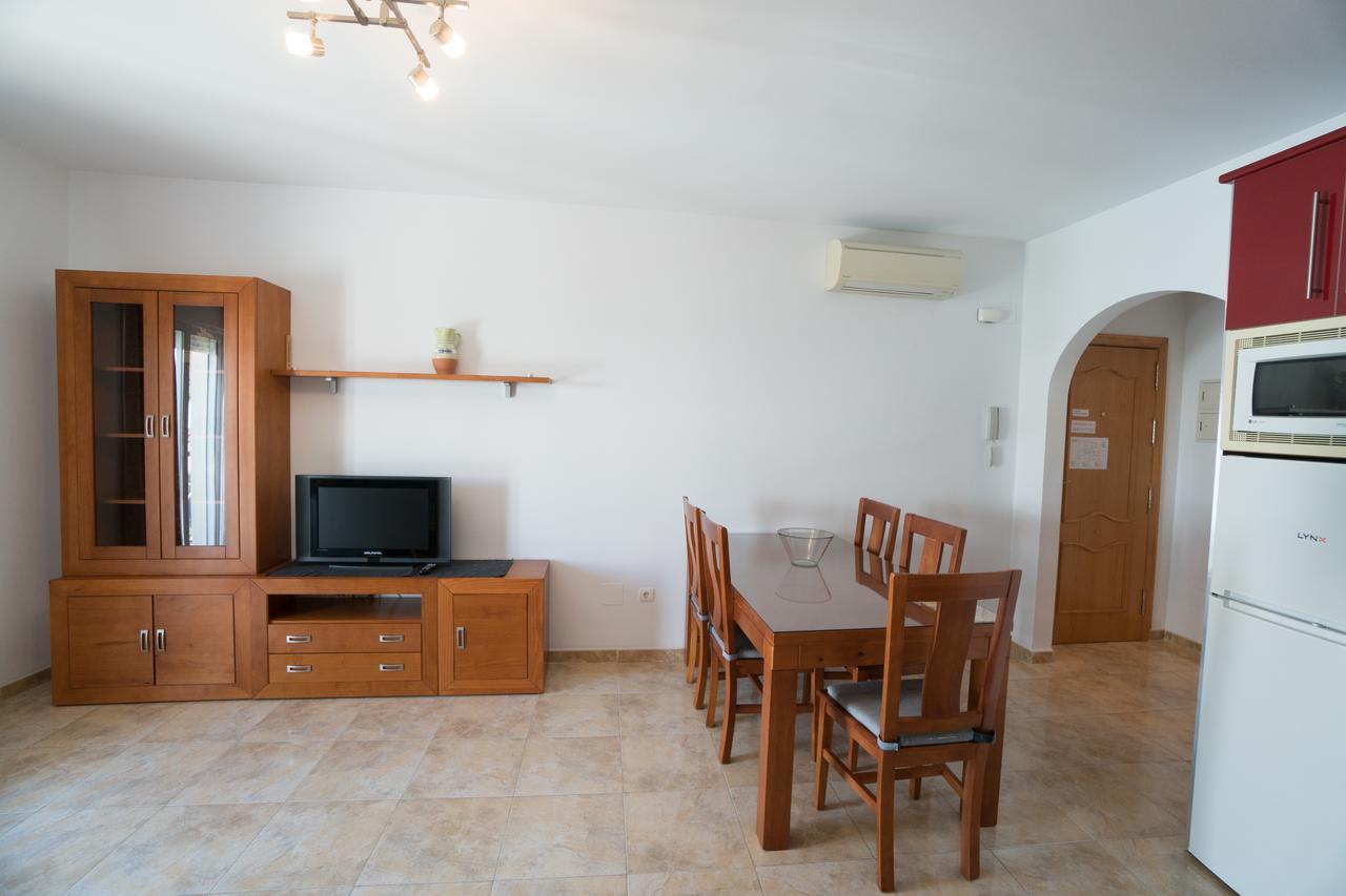 Apartamentos Manuel Martin ネルハ エクステリア 写真