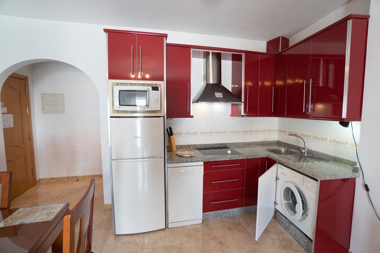 Apartamentos Manuel Martin ネルハ エクステリア 写真