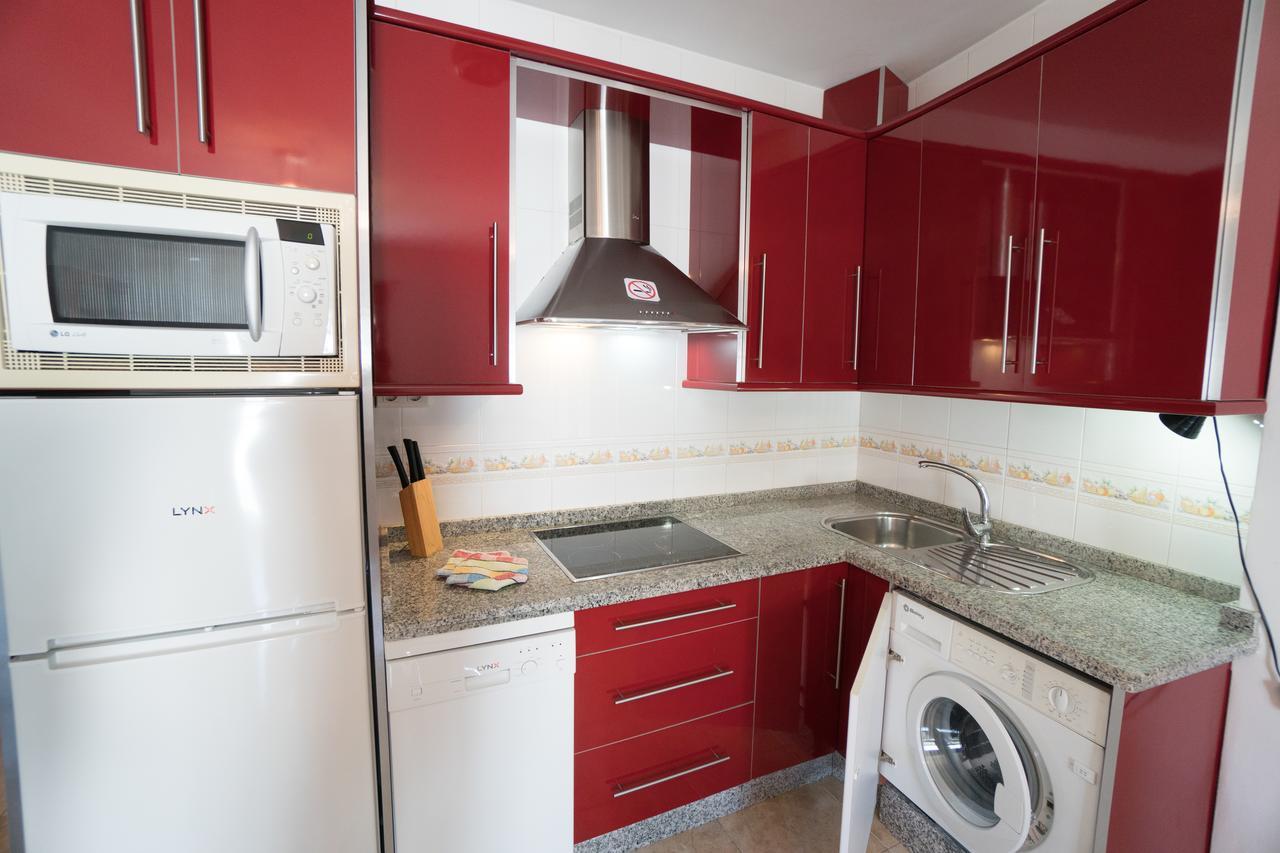 Apartamentos Manuel Martin ネルハ エクステリア 写真