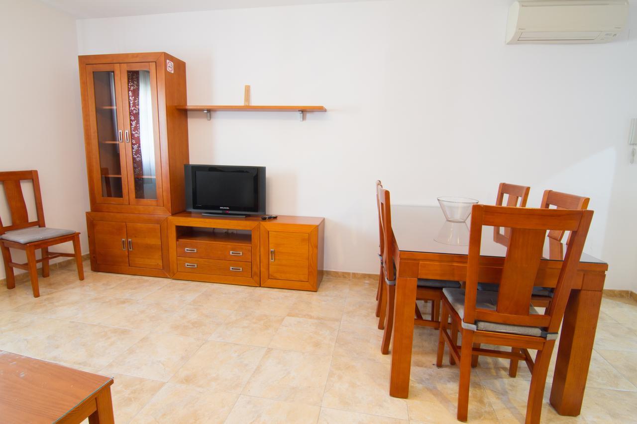 Apartamentos Manuel Martin ネルハ エクステリア 写真